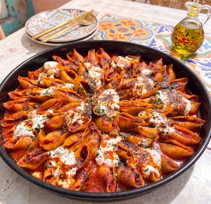 Stuffed manti shells with yogurt and herbs
